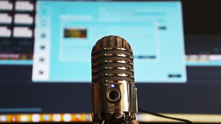 OVERVIEW OF THE PODCAST INDUSTRY: Current Landscape, Opportunities and Challenges
